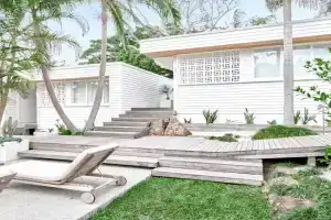 Bask & Stow I Luxe Guesthouse, Byron Bay