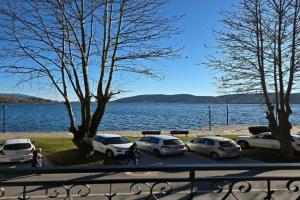 2Steps to the Lake Apartments, Kastoria