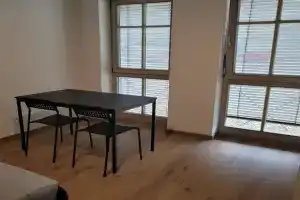 Apartment Neu renoviert Parkplatz, Regensburg