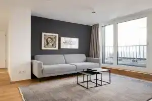 Homely! Skyview, Fair, Airport, Rooftop, City Apartment!, Frankfurt am Main