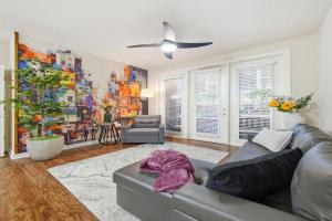 Chic 2BR w Pool Pet-Friendly Unit #14 Apartments, Tampa
