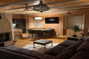 Arabella Villa, Rakvere