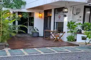 Hello Tourist Residence Guest house, Quatre Bornes