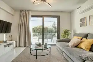 Harbour Lights Seaview One Bedroom Apartment at, Paphos