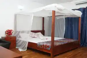 Panori Hotel, Tanga