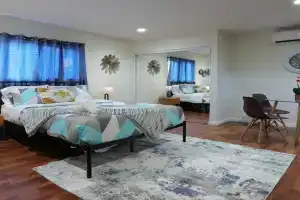 Modern Oasis Studio - near LAX, SoFi, USC, DTLA, Los Angeles