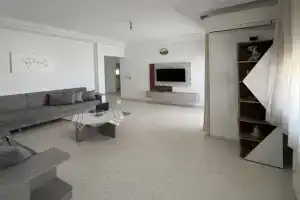 Appartement central et spacieux Apartments, Monastir