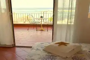 Mare Holidays Apartments, Sferracavallo