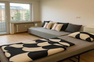 West Apartment, Frechen