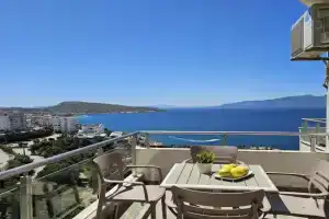Sea View Apartment in Saranda 283, Sarande