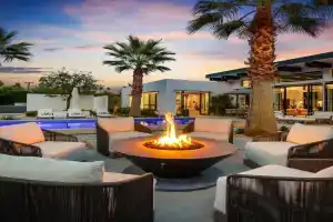 Palm Springs Mesa - Pool, Fire Pit & Mountain Views Guest house, Palm Springs
