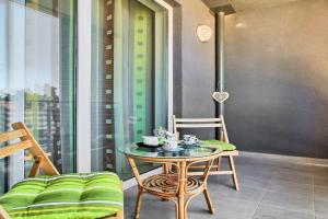 Beeindruckendes Apartment nur 400 Meter zum Strand und 150 Meter ins lebendige Zentrum, Umag