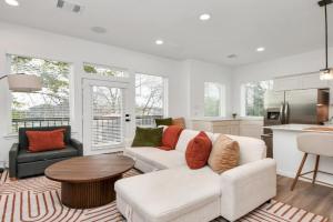Cozy Townhome Near Med Center, NRG & Downtown Guest house, Houston
