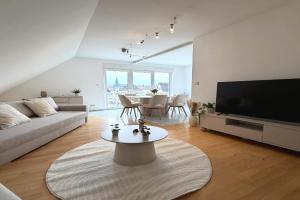 Wohnung für 6 Personen - Nähe Flughafen FRA Apartments, Kelsterbach