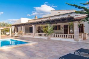 Pomeres Nou Guest house, S'Illot