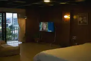 Kim Stayin Apart-hotel, Hue