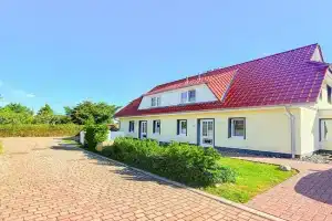 Kranichnest Guest house, Breege