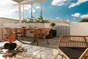Di-Mar Guest house, Perissa