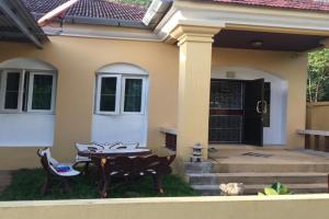 Good Villa by Saran, Krabi City