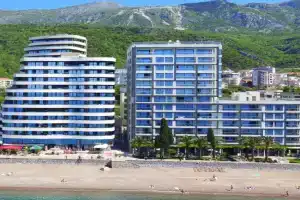 Azure Family Seaside Living Apartments, Rafailovici
