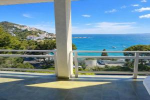 Vue Mer Exceptionnelle - Grande Terrasse - Parking Privé Apartments, Roses