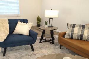 Large home by downtown, NRG Stadium, Med Center Guest house, Houston