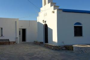 Divine Island Escape Guest house, Kinion