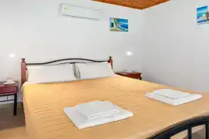 Olga Apartments - 5 minutes away from the beach, Agios Gordios