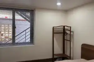 Yên homestay & cafe, Hue