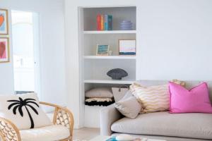 The Chelsea Beachside Apartment, The Entrance