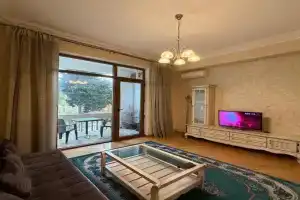 Maiden apart, Baku