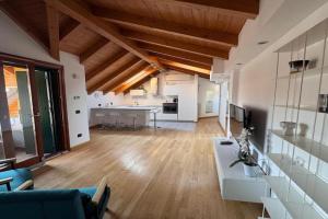 Rho Fiera Nest Near Railway Station & Fiera Milano Apartments, Rho