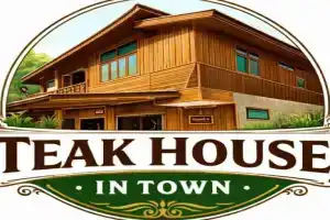 TEAK HOUSE In TOWN, Mae Hong Son