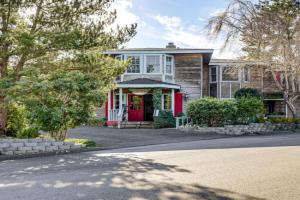 The Pickford House - Luxury Central Coast Stay!, Cambria