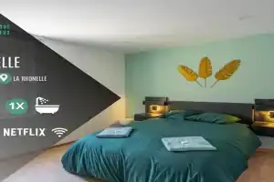 Capstay - La Rhonelle 2 Chambres- Netflix - Cuisine Apartments, Valenciennes