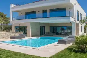 Holiday Home Four Seasons by Interhome, Giuba