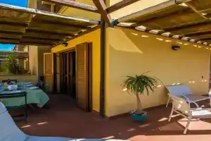 Apartment Wohnung in mit Panoramaterrasse by Interhome, Alberese