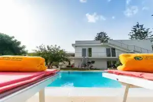 Apartment Appartement in mit Großem Garten by Interhome, Donnalucata