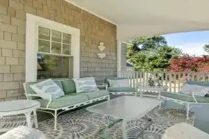 Rockport 3BR w/firepit|Walk to Bearskin Neck+Beach Guest house, Rockport
