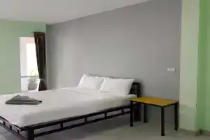 โรงแรมสิริพรชัย 2 Hotel, Takua Pa