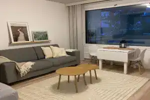 Viihtyisä ja hyvin varusteltu yksiö Hervannassa, ilmainen pysäköinti Apartments, Tampere