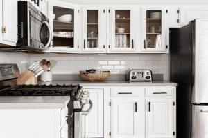 Indy Classic Family Home with Game Room - Walk to Mass Ave, Indianapolis