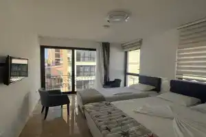 Montebay Studio, Dobra-Voda