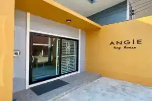 Angie Tiny House near Krabi Airport with Free Airport Shuttle, Nua Khlong