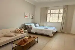 The #8 Retreat Apartments, Abu Dhabi City