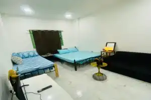 Mount Hipe Guest house, Abu Dhabi City