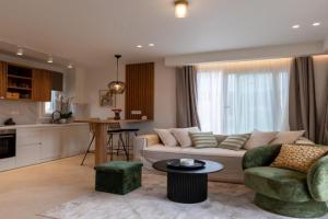 Nadia Suites, Malia