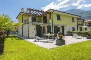 Appartement mit Seeblick auf den Luganersee Apartments, Porlezza
