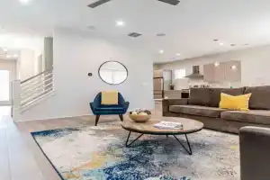 Cozy 3BR Retreat with Patio Prime Spot Guest house, Charlotte