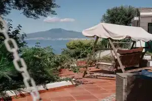 Elegante villa con vista mare a Seiano, Costiera Sorrentina, Vico Equense